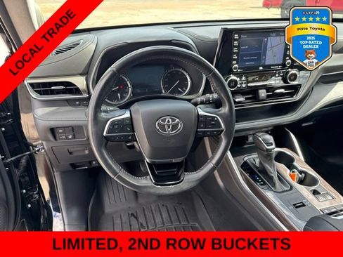Used 2021 Toyota Highlander Limited FWD image 21