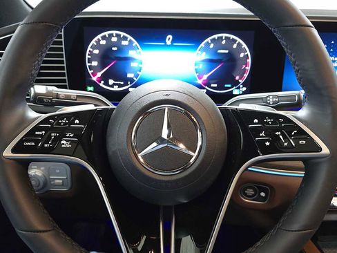 Used 2026 Mercedes-Benz GLE 450 4MATIC image 27