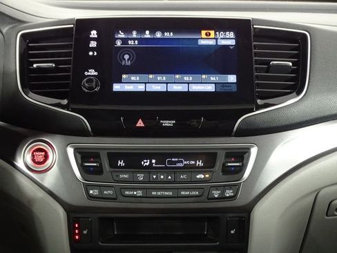 Used 2022 Honda Pilot Special Edition image 32