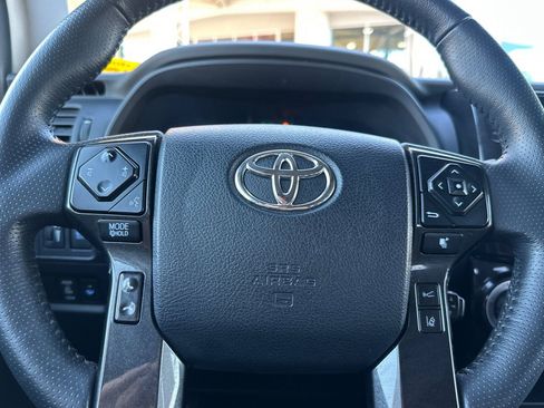Certified 2024 Toyota 4Runner TRD Off-Road image 28