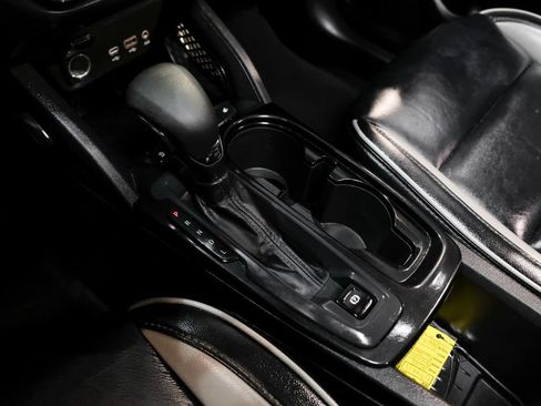 Used 2021 Chevrolet TrailBlazer LT w/ Sun and Liftgate Package FWD image 24
