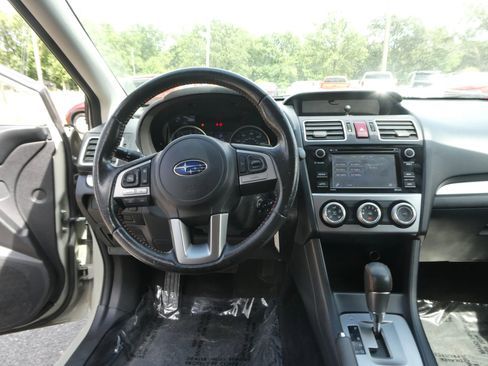 Used 2016 Subaru Crosstrek 2.0i Premium AWD/4WD image 13