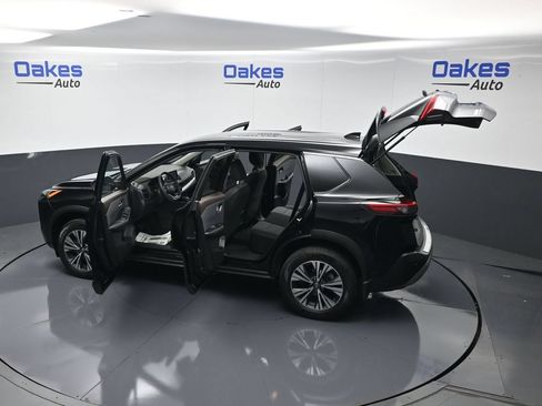Used 2023 Nissan Rogue SV AWD/4WD image 57