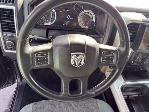 Used 2017 RAM 1500 Big Horn image 16