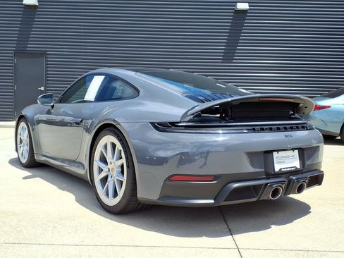 Certified 2025 Porsche 911 Carrera GTS RWD image 3