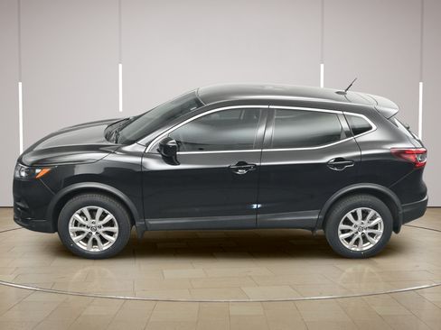 Certified 2021 Nissan Rogue Sport S FWD image 35