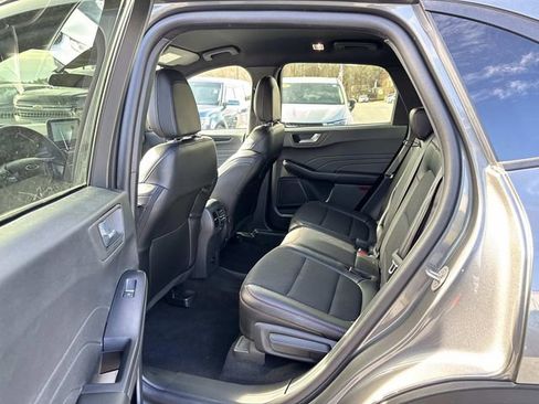 Used 2025 Ford Escape ST-Line w/ Equipment Group 301A image 18