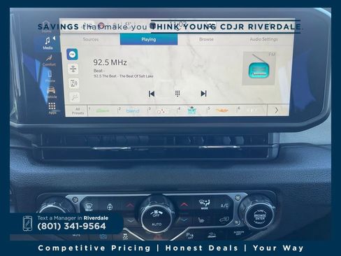 Used 2024 Jeep Wrangler Unlimited image 18