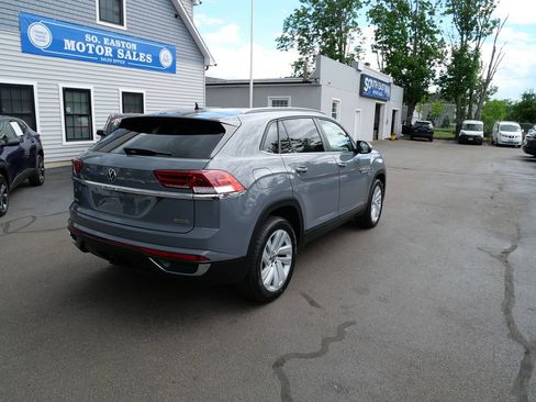 Used 2022 Volkswagen Atlas Cross Sport SE AWD/4WD image 6