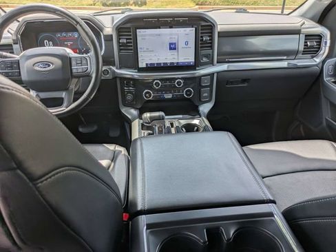 Used 2022 Ford F150 Lariat w/ FX4 Off-Road Package AWD/4WD image 15