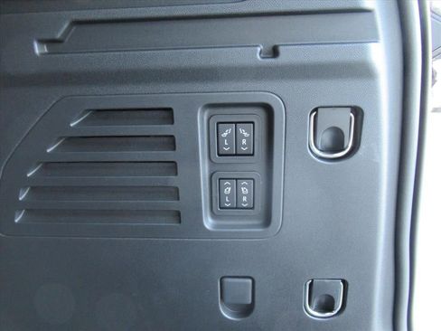 New 2026 Buick Enclave Preferred w/ Power Package image 36