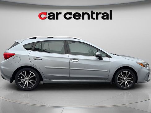 Used 2017 Subaru Impreza 2.0i Limited AWD/4WD image 6