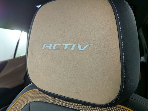New 2026 Chevrolet Equinox ACTIV w/ Convenience Package III AWD/4WD image 17