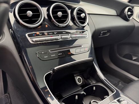 Used 2016 Mercedes-Benz C 300 4MATIC Sedan image 20