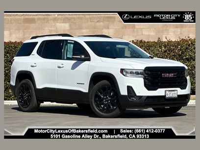 Used 2023 GMC Acadia SLE w/ Elevation Edition
