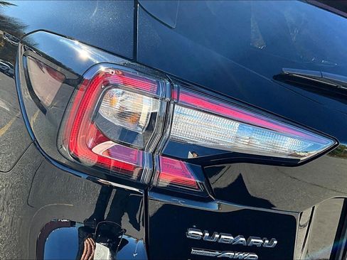Used 2025 Subaru Outback Premium image 30