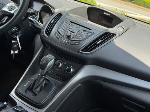 Used 2014 Ford Escape SE FWD image 14