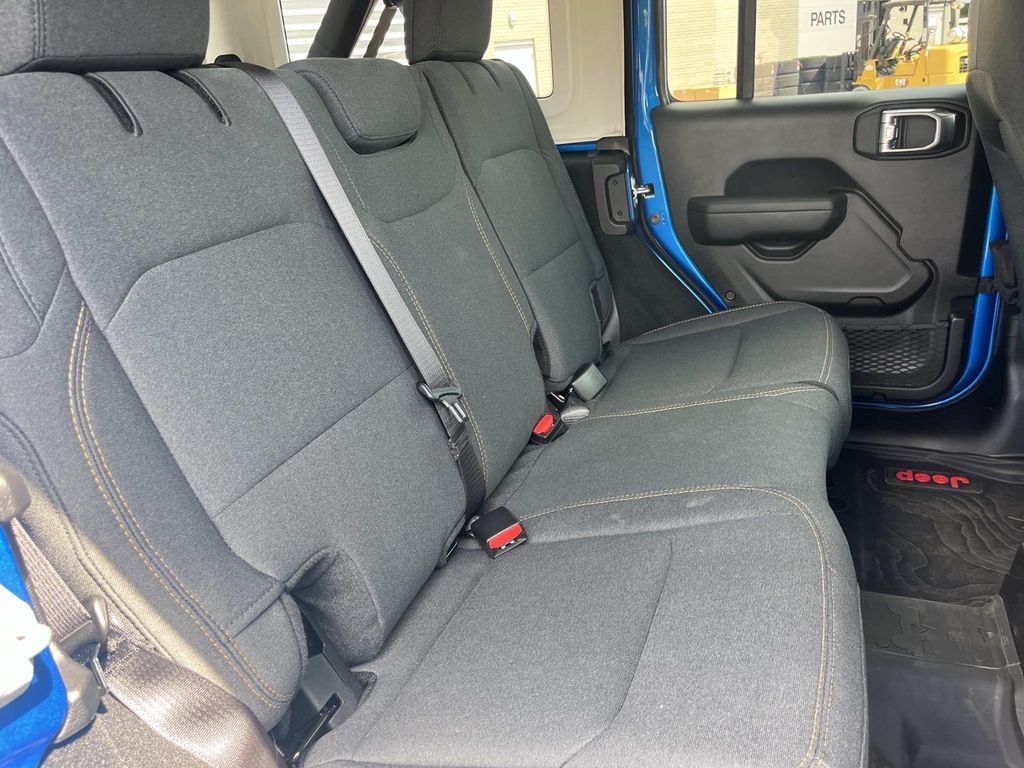 Used 2026 Jeep Wrangler Unlimited Sport AWD/4WD image 20