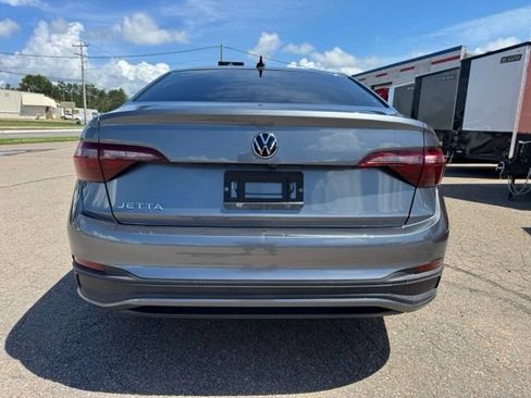 Used 2024 Volkswagen Jetta Sport FWD image 6