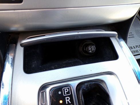 Used 2010 INFINITI G37 Convertible image 23