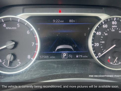 Used 2024 Nissan Sentra SV FWD image 16