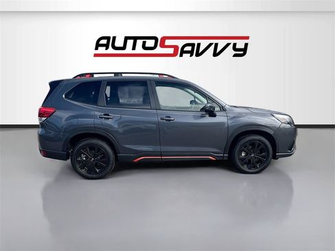 Used 2024 Subaru Forester Sport image 8