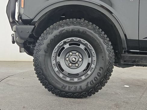Used 2024 Ford Bronco Badlands AWD/4WD image 37