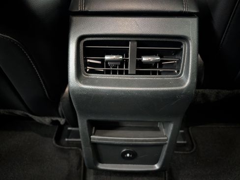 Used 2024 Ford Edge SEL AWD/4WD image 18