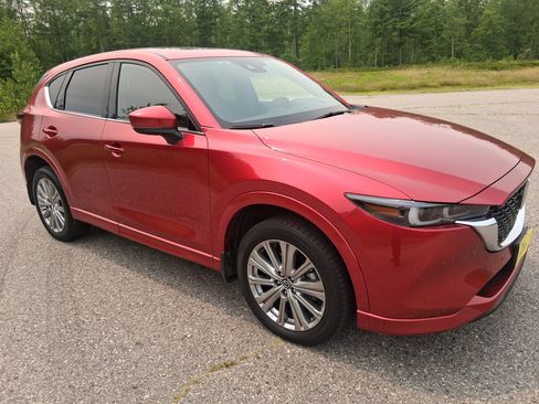 Used 2022 MAZDA CX-5 Signature AWD/4WD image 3