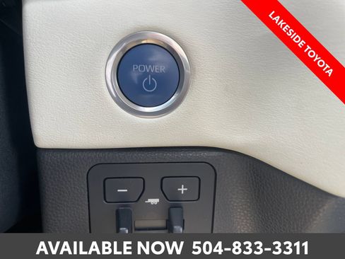 Used 2023 Toyota Tundra Capstone AWD/4WD image 40