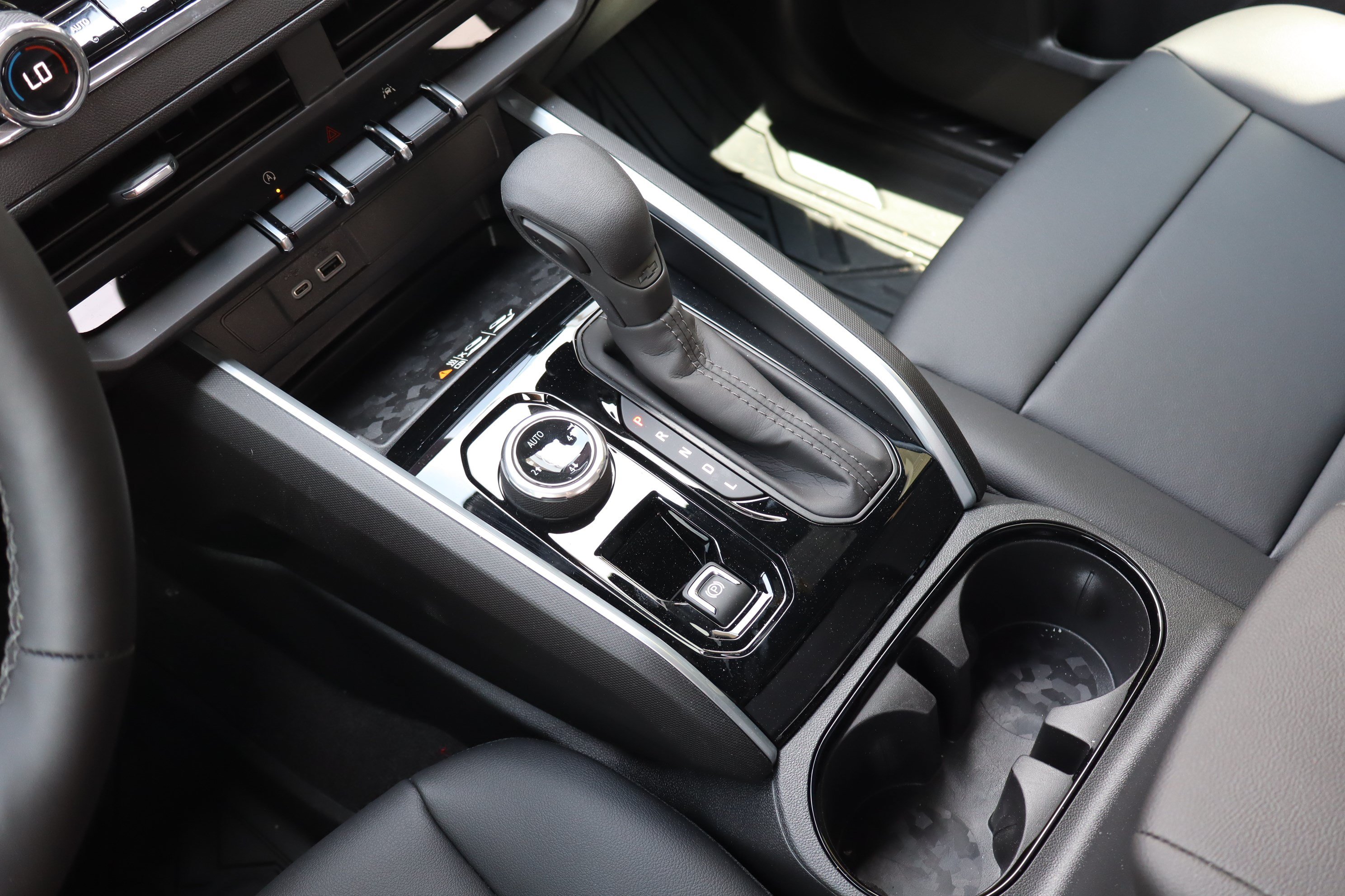 New 2026 Chevrolet Colorado Trail Boss AWD/4WD image 18