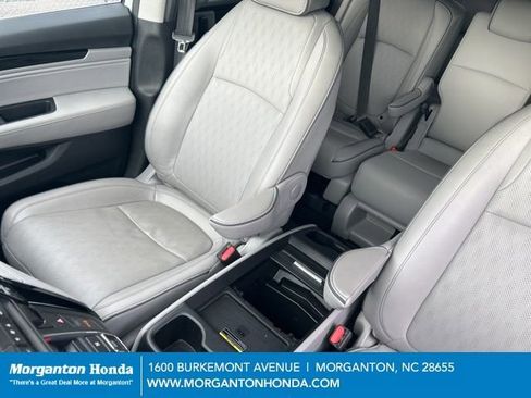 Used 2024 Honda Odyssey Elite image 28