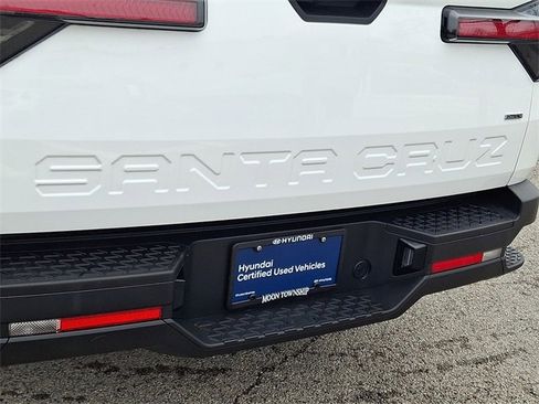 Certified 2024 Hyundai Santa Cruz SEL w/ Activity Package image 30