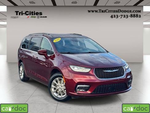 Used 2022 Chrysler Pacifica Touring-L image 1