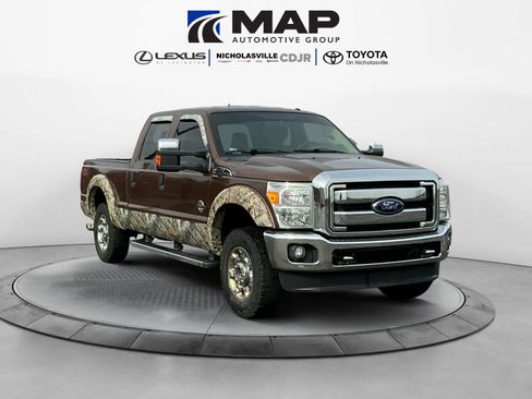 Used 2012 Ford F250 XLT w/ XLT Premium Pkg image 7
