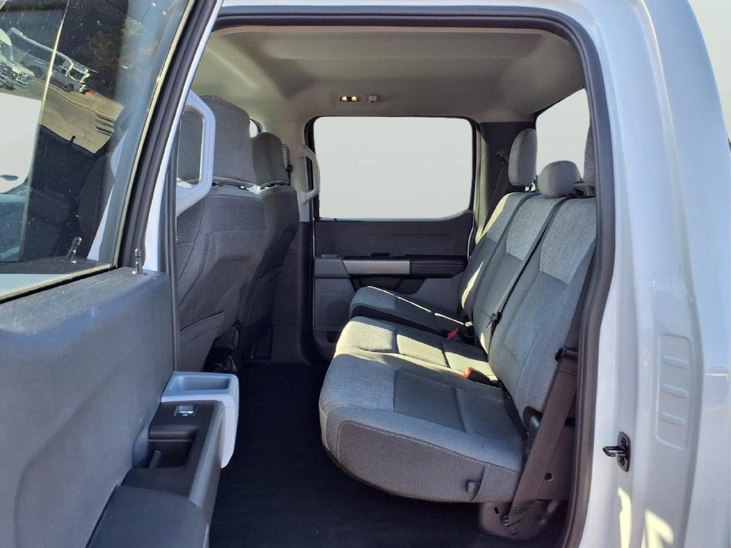 Used 2025 Ford F250 XLT AWD/4WD image 12