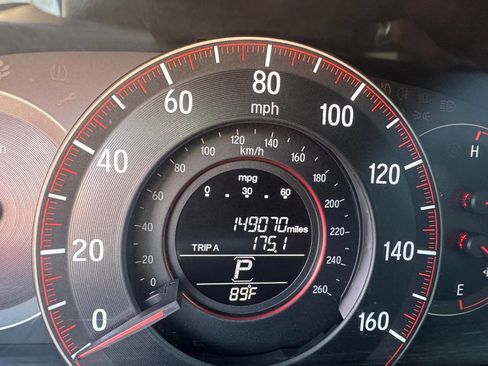 Used 2016 Honda Accord Sport image 11