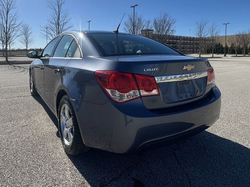 Used 2013 Chevrolet Cruze LT image 3