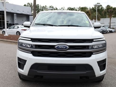 Used 2022 Ford Expedition XLT image 6