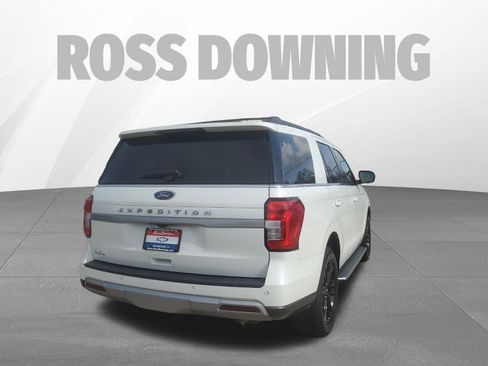 Used 2022 Ford Expedition XLT image 4