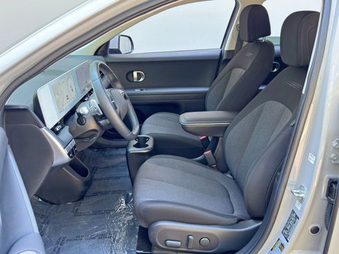 Used 2024 Hyundai Ioniq 5 SEL RWD image 14