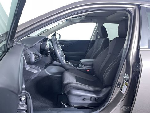 Used 2022 Subaru Outback Premium image 15