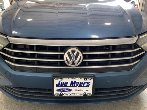 Used 2019 Volkswagen Jetta S w/ Driver Assistance Package image 27