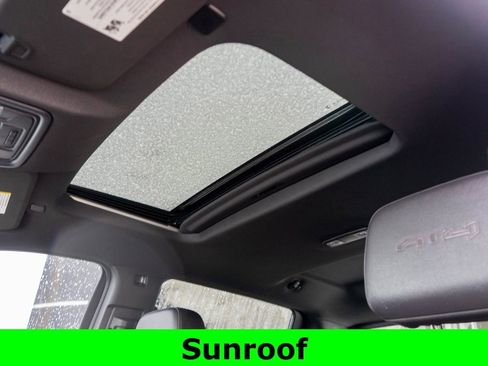 Used 2025 GMC Sierra 3500 AT4 w/ AT4 Premium Plus Package image 12