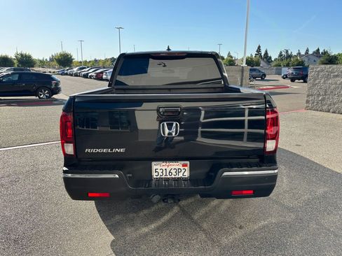 Used 2017 Honda Ridgeline RTL-T image 6