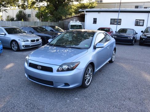 Used 2008 Scion tC image 2