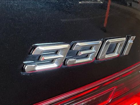 Certified 2023 BMW 330i Sedan w/ M Sport Package image 9