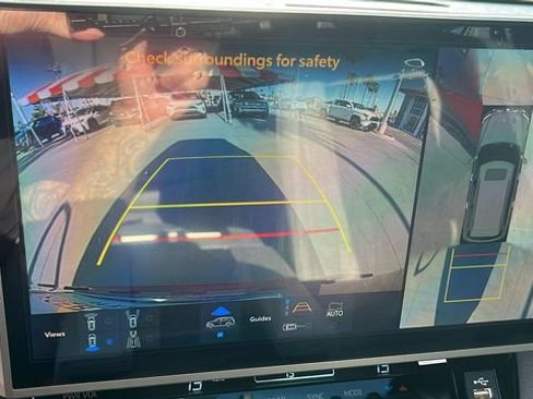 Used 2025 Toyota Sequoia Limited image 12