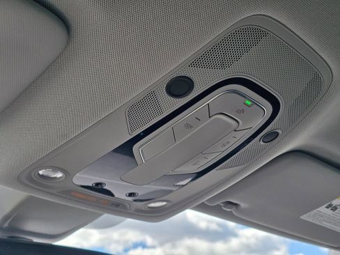 Used 2023 Audi Q5 2.0T Premium w/ Convenience Package image 30