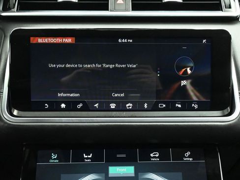 Used 2018 Land Rover Range Rover Velar R-Dynamic HSE image 33